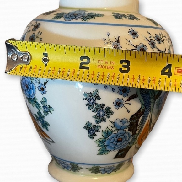 Vintage Chinese Porcelain Vase Lyre Bird & Cherry Blossoms - Picture 8 of 10